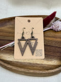 Holzohrringe aus Walnuss — Lasercut, nickelfreie Haken – Pfeil