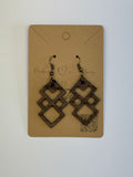 Holzohrringe „Rauten-Herz" — Filigran Lasercut Walnuss, handgefertigt in Vorarlberg